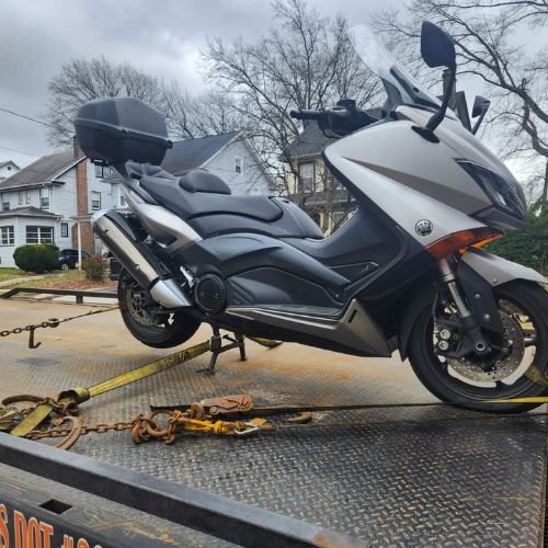 xr:d:DAGAtyQos_Q:14,j:9042525151106005236,t:24032715